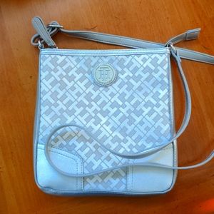 Tommy Hilfiger crossbody